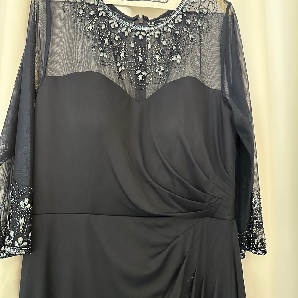 Formal lightweight navy dress with beaded detail. Worn once - Picture 4 of 4